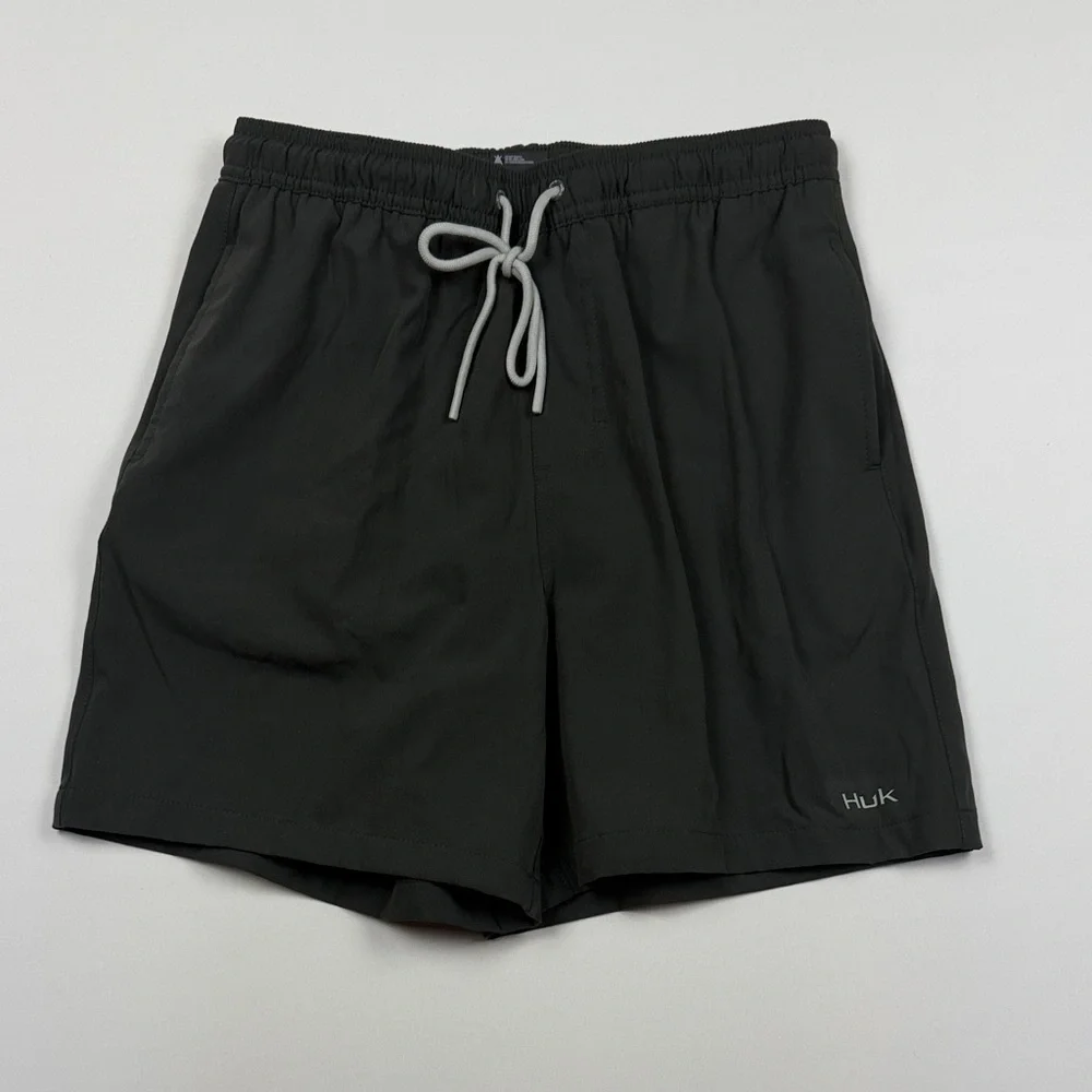 Huk Charcoal Gray Drawstring Shorts Men’s Small!